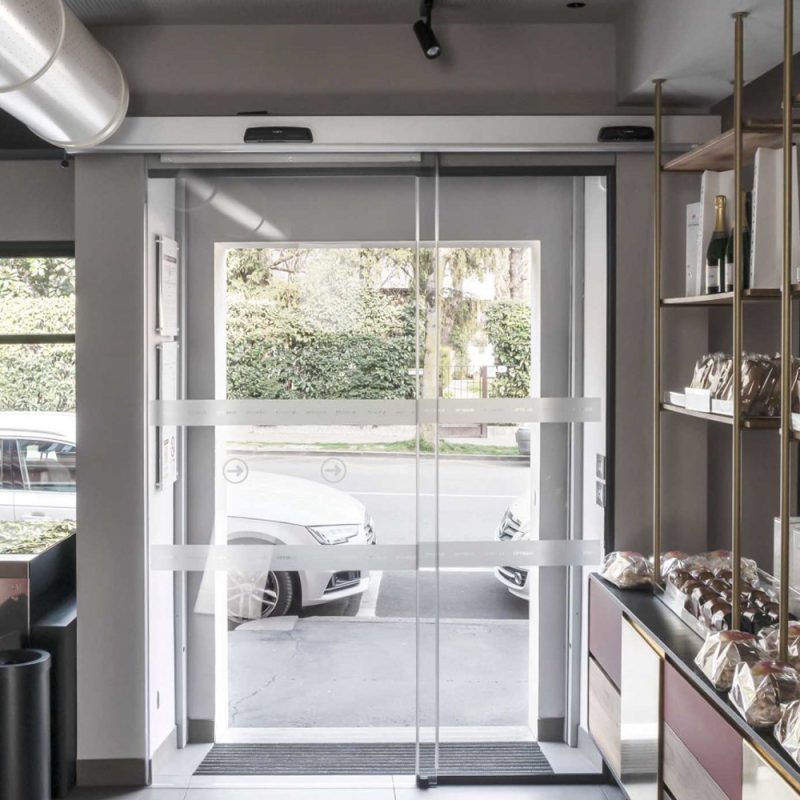 ΓΙΑ ΣΥΡΟΜΕΝΕΣ